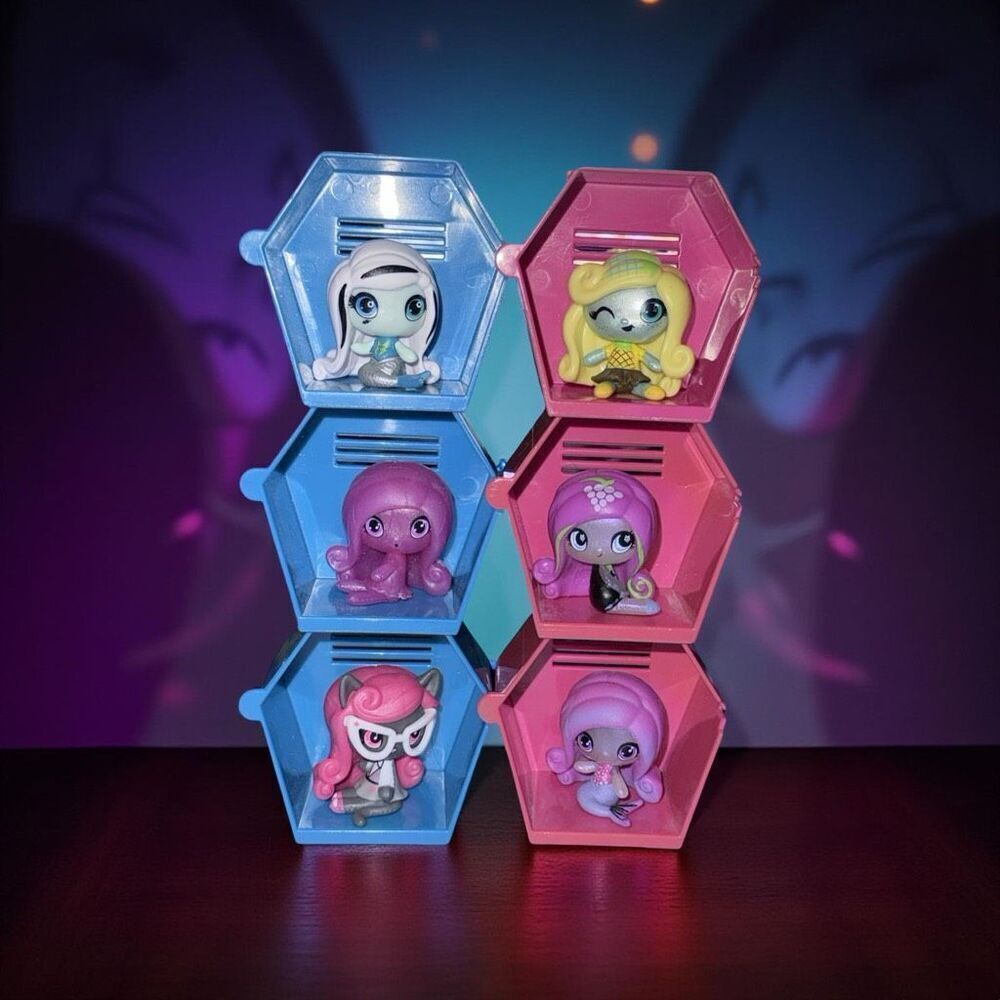 6 Different Mattel Monster High Mini Fruit & Mermaid Ghouls Coffins A29